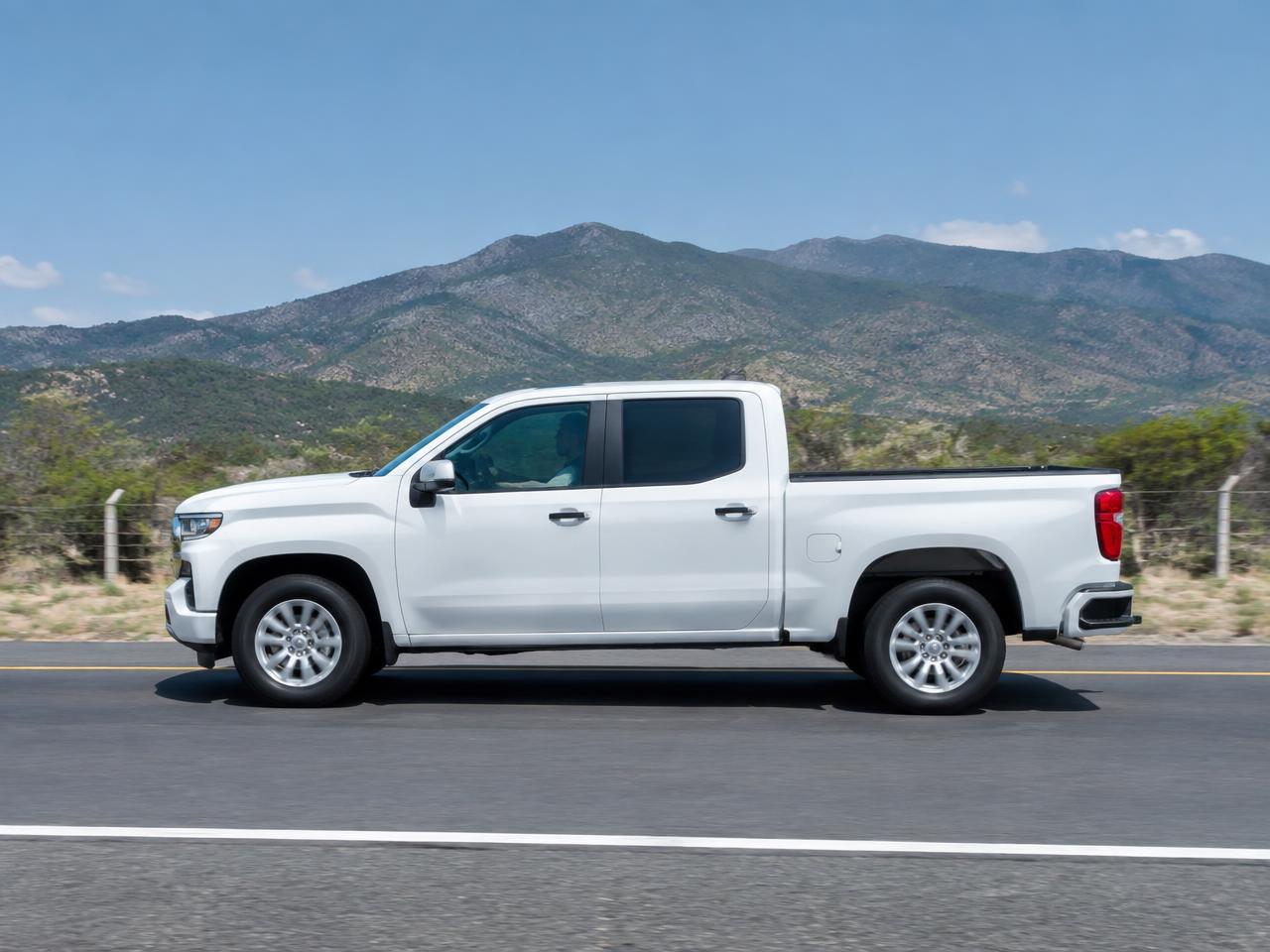 Camioneta con GPS vehicular en carretera